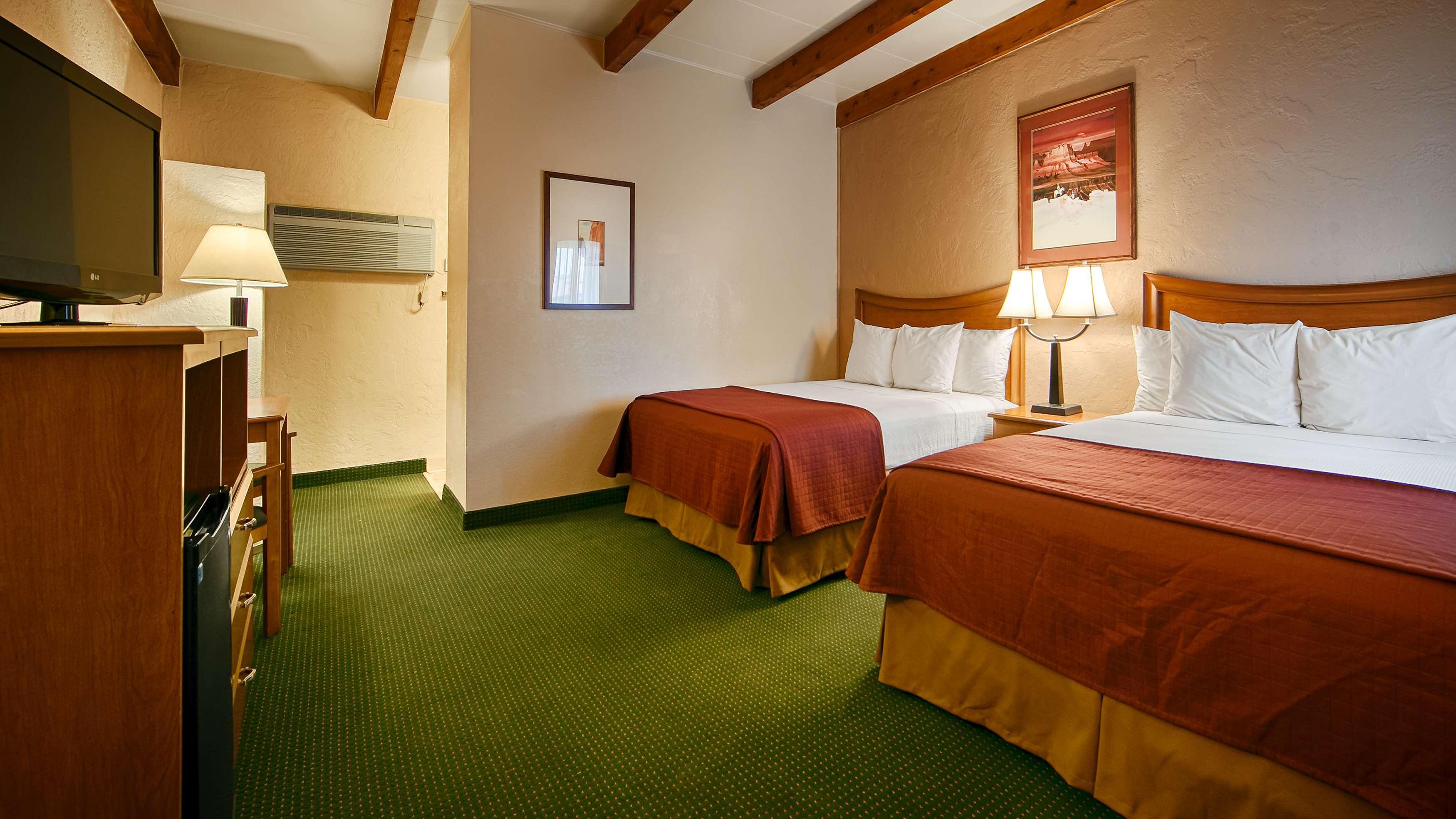 Best Western Canyon De Chelly Inn Чинл Экстерьер фото