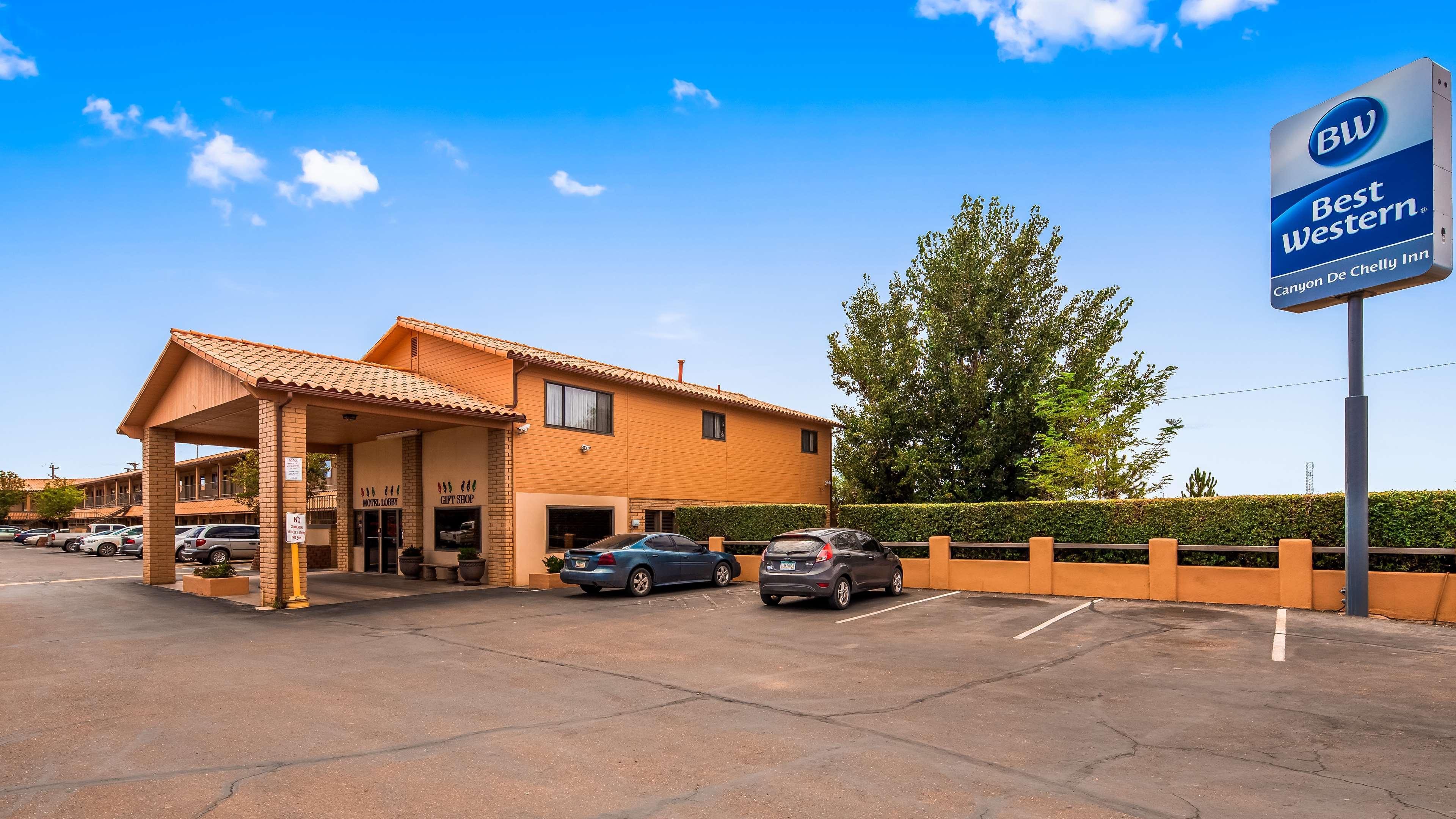 Best Western Canyon De Chelly Inn Чинл Экстерьер фото